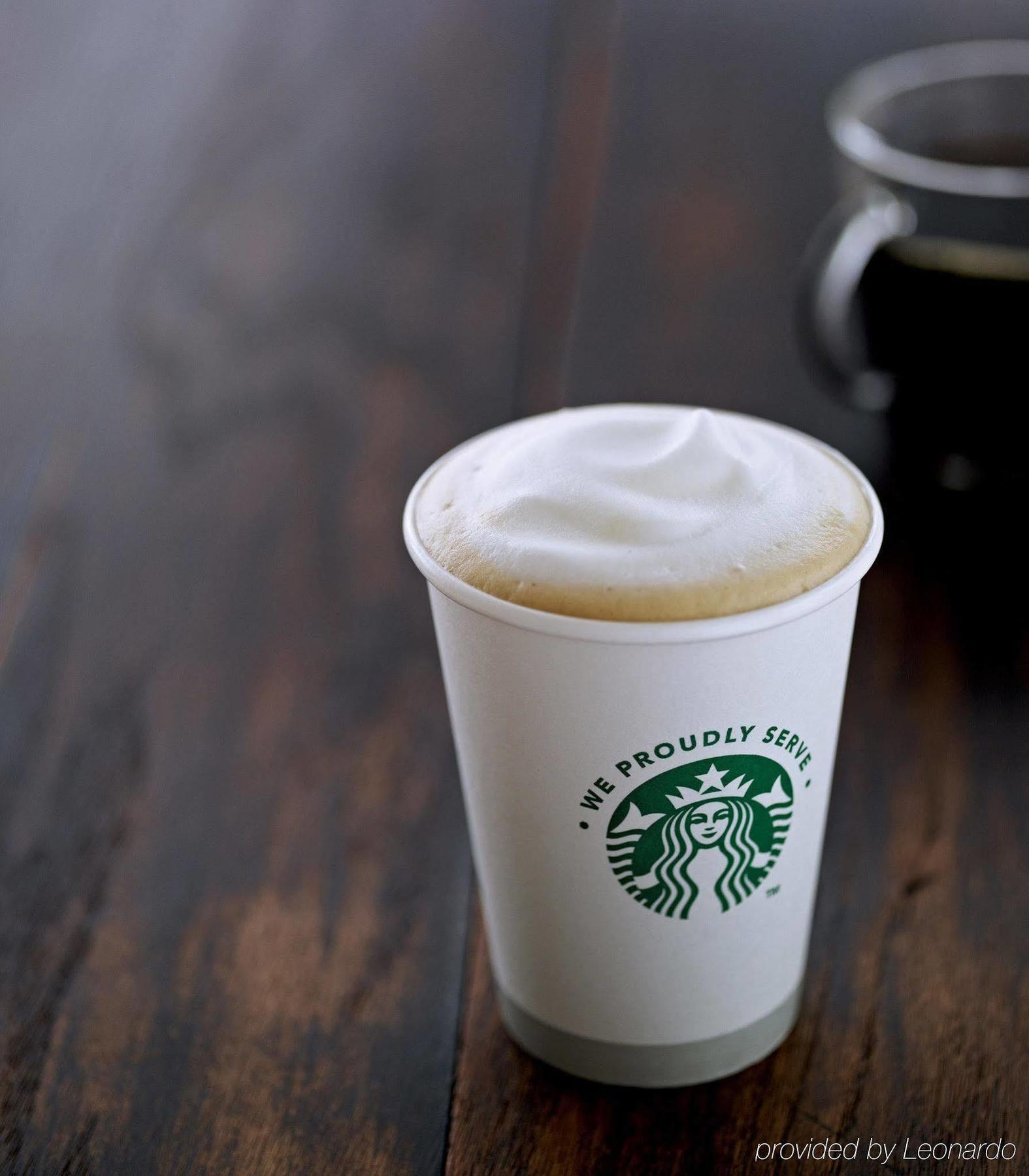 ホテル コートヤード キングストン エクステリア 写真